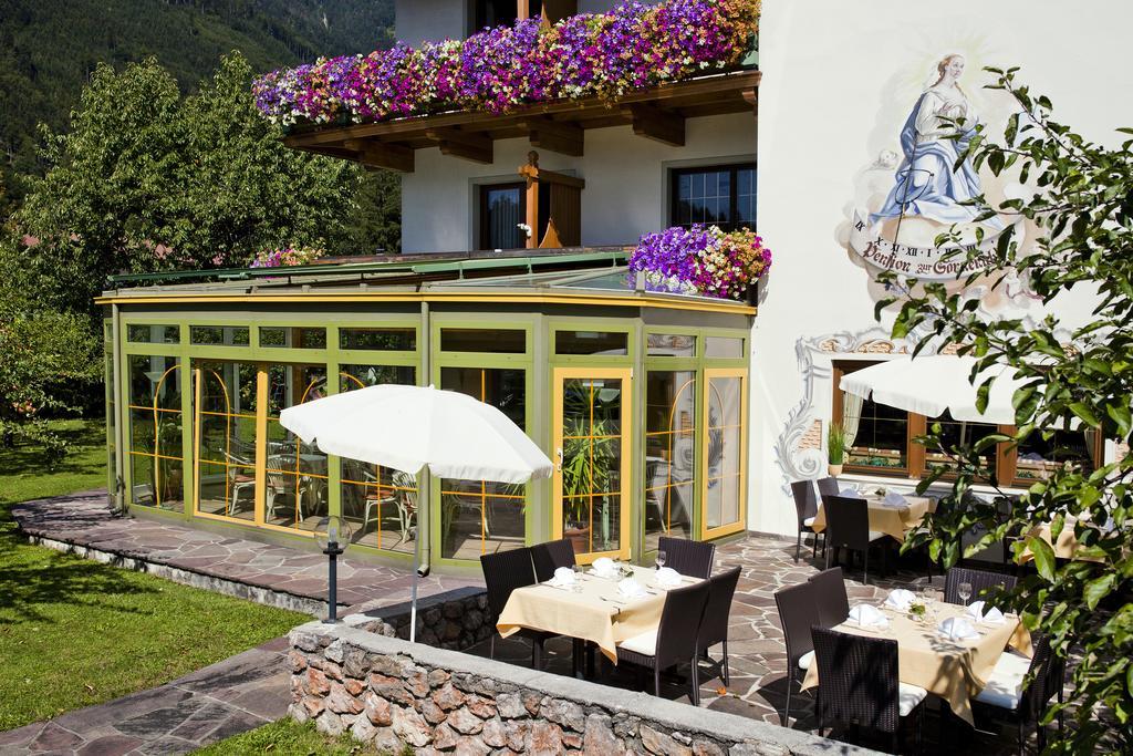 Hotel Sonnenuhr Kramsach Exterior foto