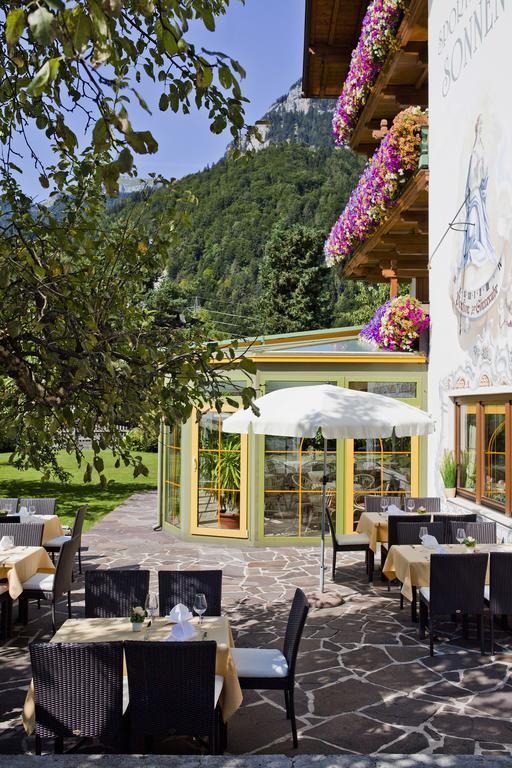 Hotel Sonnenuhr Kramsach Exterior foto
